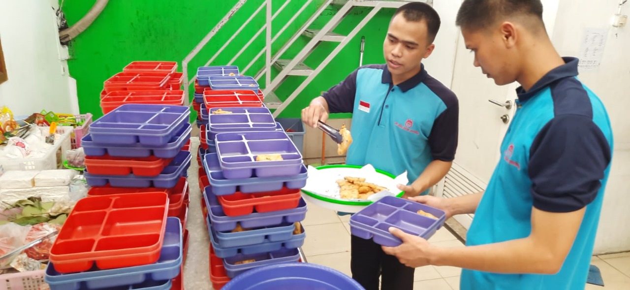BIDANG PENGOLAHAN MAKANAN SEKAI HIKARI INDONESIA